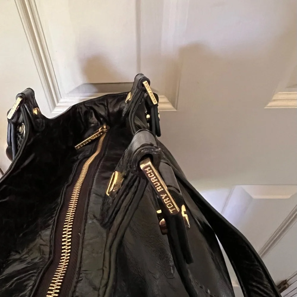 Tory Burch Satchel. Large. Black. Leather18” W by 9.5”H.4” Depth. 8” Bag Handle. - Picture 12 of 15